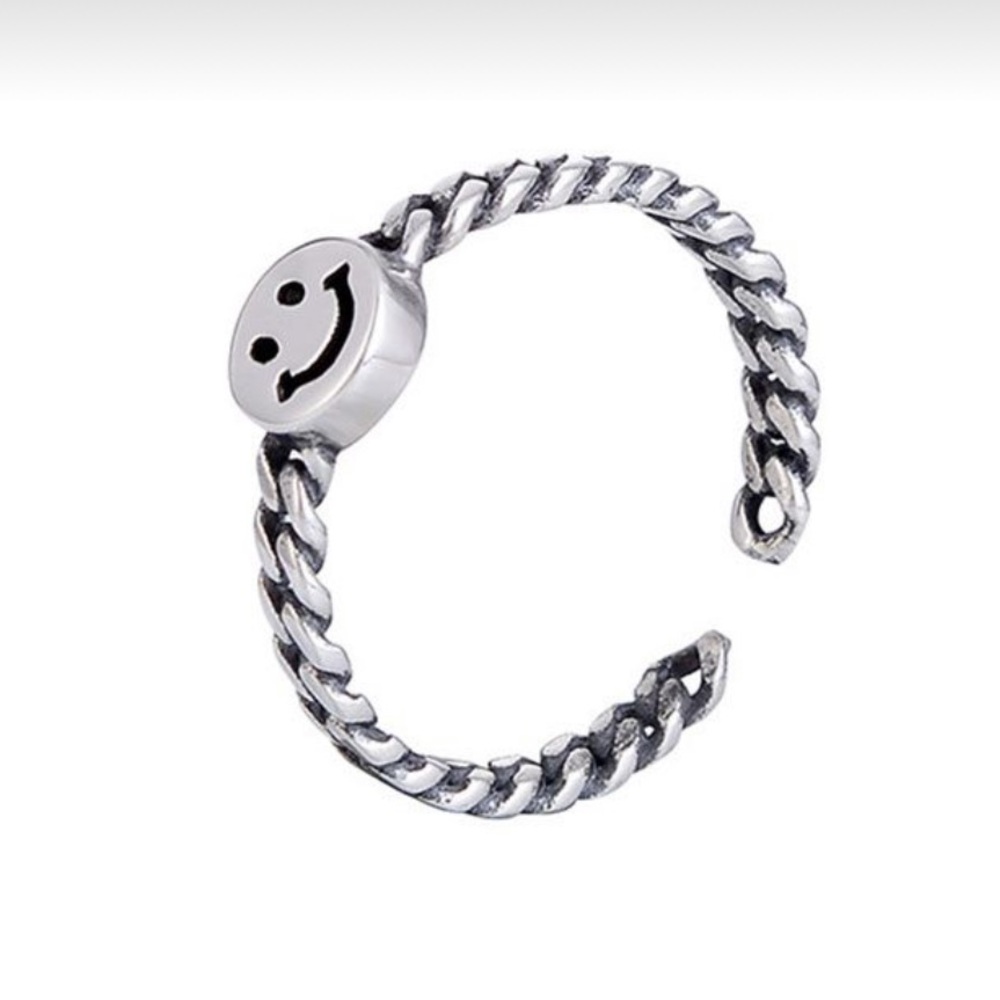 925 Silver Adjustable Smiley Face Ring NWOT - Picture 1 of 3